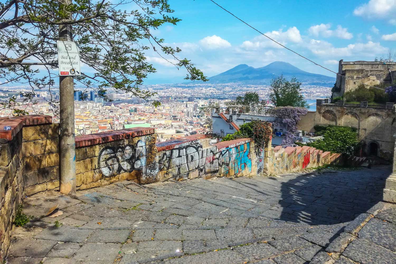 The stairs of Naples | La Pedamentina